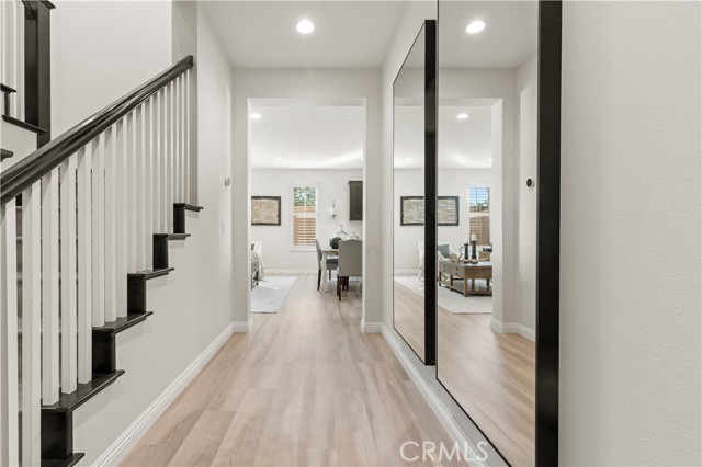 115 Hollow Tree, Irvine CA: https://media.crmls.org/medias/2ee9232f-c19f-43c6-9bc0-a2858e19172e.jpg