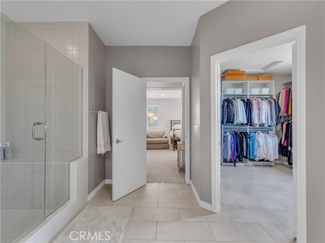 5637 Como Circle, Woodland Hills CA: https://media.crmls.org/medias/2ee92cc6-71d6-448a-adf7-5b5cca43fe8b.jpg