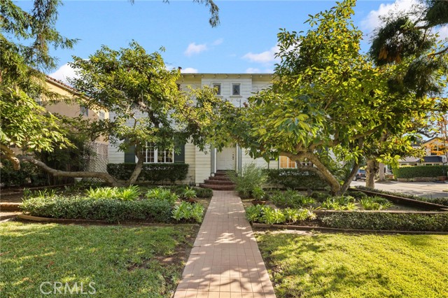 Detail Gallery Image 3 of 53 For 1534 Linda Vista Ave, Pasadena,  CA 91103 - 4 Beds | 2/1 Baths