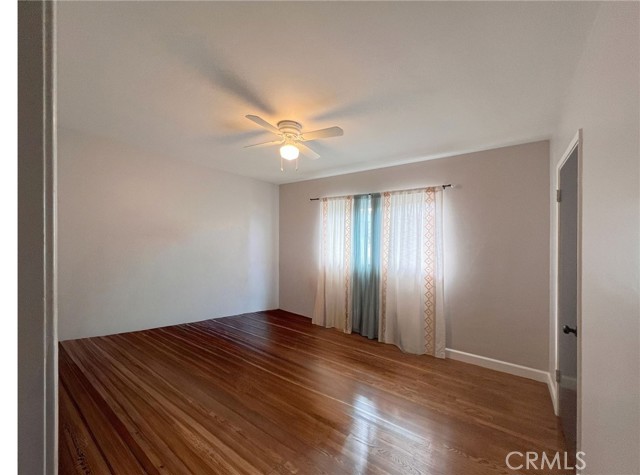 Detail Gallery Image 19 of 25 For 6110 E Walton, Long Beach,  CA 90815 - 3 Beds | 2 Baths