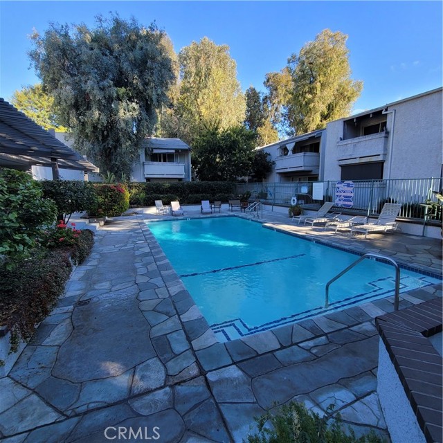 Detail Gallery Image 32 of 39 For 20134 Leadwell St #258,  Winnetka,  CA 91306 - 3 Beds | 2 Baths