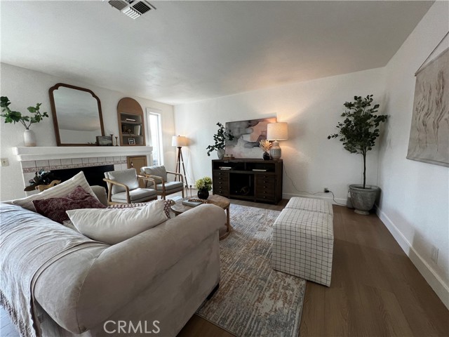3004 Via Delores, Baldwin Park CA: https://media.crmls.org/medias/2eead9d2-6db4-43f9-92cd-19db8be4909a.jpg
