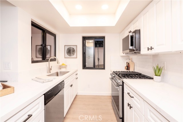 Detail Gallery Image 16 of 45 For 1013 W Linden St #2,  Riverside,  CA 92507 - 2 Beds | 1/1 Baths