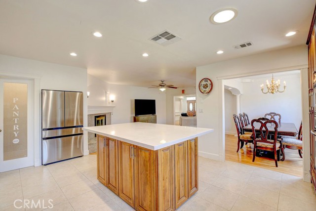 4923 Golden West Avenue, Temple City CA: https://media.crmls.org/medias/2eeb57b9-de01-45d7-8462-01350c68337a.jpg