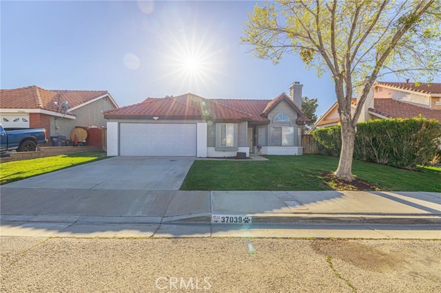 Detail Gallery Image 1 of 40 For 37039 Zinnia St, Palmdale,  CA 93550 - 3 Beds | 2 Baths