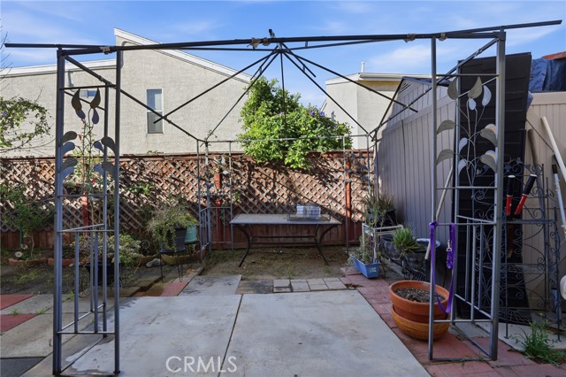 Detail Gallery Image 27 of 35 For 11379 Villa Del Sol, Pacoima,  CA 91331 - 4 Beds | 3 Baths