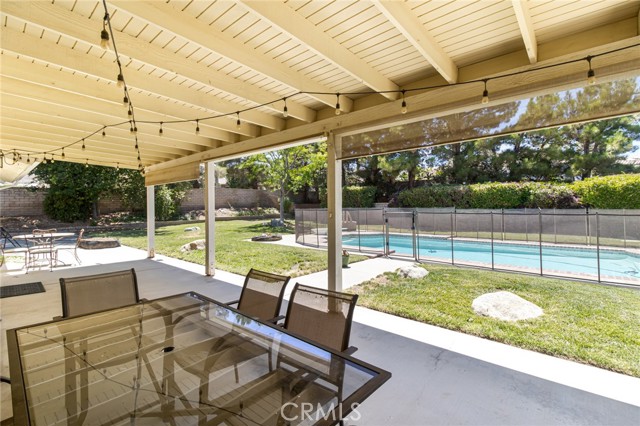 41653 62nd W Street, Palmdale CA: https://media.crmls.org/medias/2eebc981-ca37-4a54-a998-4e5dac8bfe91.jpg