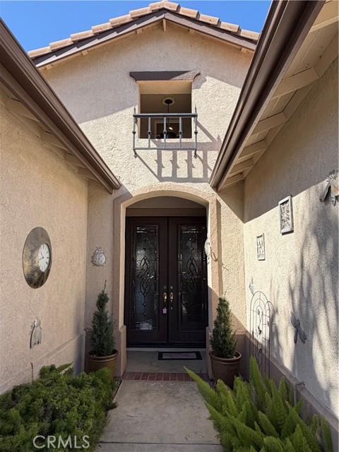 Detail Gallery Image 16 of 27 For 5793 Territory, Corona,  CA 92880 - 4 Beds | 3 Baths