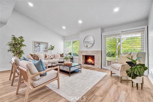 28103 Espinoza, Mission Viejo CA: https://media.crmls.org/medias/2eed11cf-6b96-4879-befb-a0f64a018078.jpg