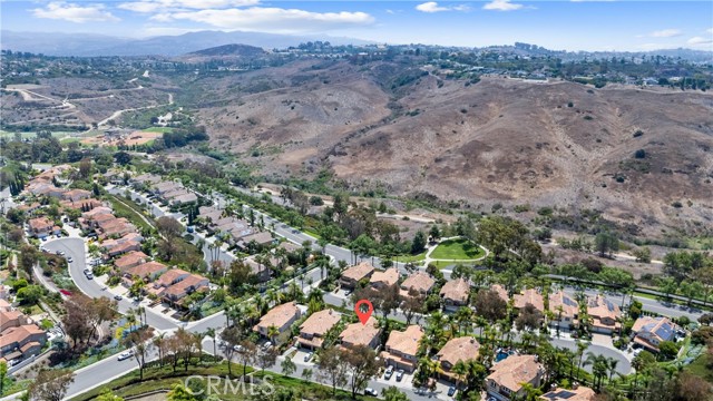 10 Sitges, Laguna Niguel CA: https://media.crmls.org/medias/2eed53fc-379e-43ed-bc50-3e0c86f1602e.jpg