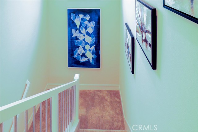 390 Riverbend, Lake Forest CA: https://media.crmls.org/medias/2eed9b97-cbdc-415f-a588-e7e2e91cb914.jpg