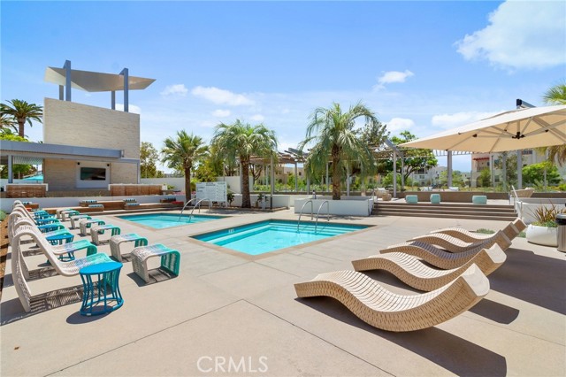 175 Cadence, Irvine CA: https://media.crmls.org/medias/2eedcb94-cc5e-4051-b86d-e86b93711389.jpg