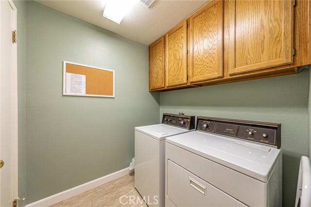 Detail Gallery Image 13 of 41 For 40505 Saddleback Rd, Bass Lake,  CA 93604 - 3 Beds | 2/1 Baths