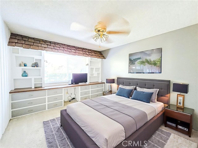 1654 W Vartikian Avenue, Fresno CA: https://media.crmls.org/medias/2eeed694-27b5-4d06-8355-dda247a91420.jpg