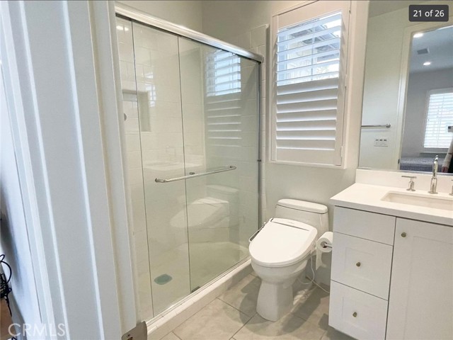 Detail Gallery Image 21 of 26 For 120 Statura, Irvine,  CA 92602 - 4 Beds | 4 Baths