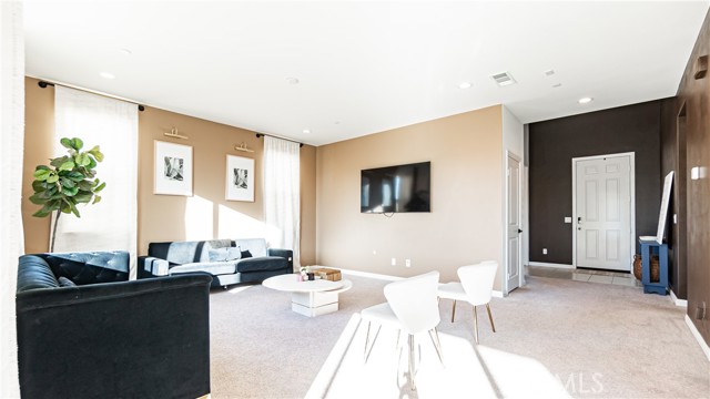 Detail Gallery Image 6 of 36 For 4774 Albatross, Perris,  CA 92571 - 4 Beds | 2/1 Baths