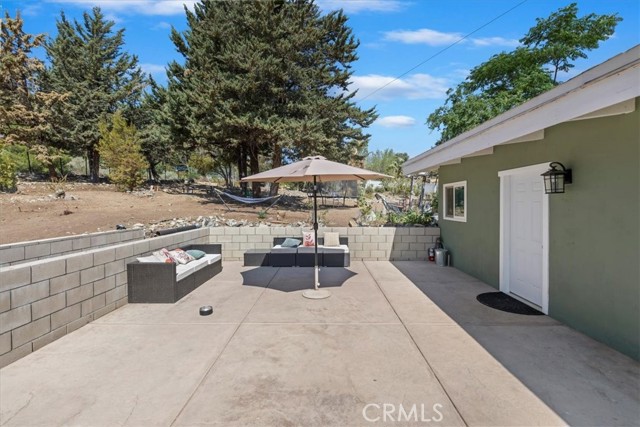 1946 Desert Front Road, Wrightwood CA: https://media.crmls.org/medias/2ef00b14-2624-411b-891e-b1255a6f1377.jpg