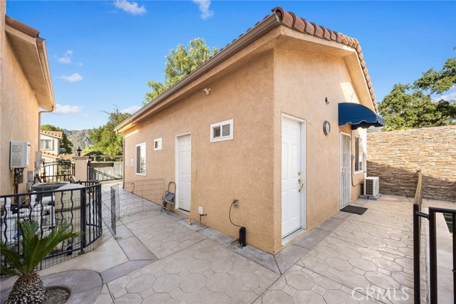 Detail Gallery Image 38 of 63 For 10610 Oak Tree Way, Sunland,  CA 91040 - 5 Beds | 4 Baths