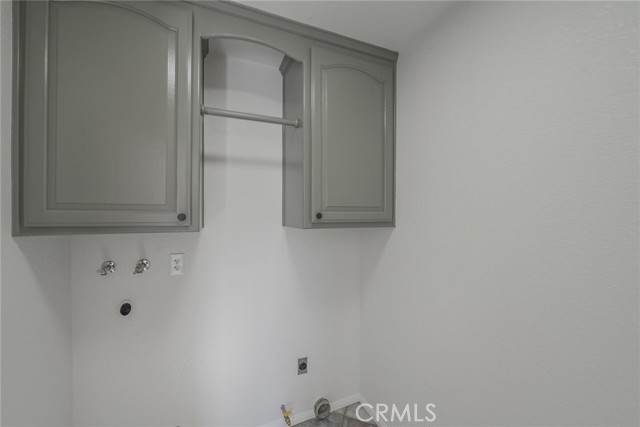 17725 Vista Point, Victorville CA: https://media.crmls.org/medias/2ef1afeb-bde4-4d1b-805b-73bf95b39cdd.jpg