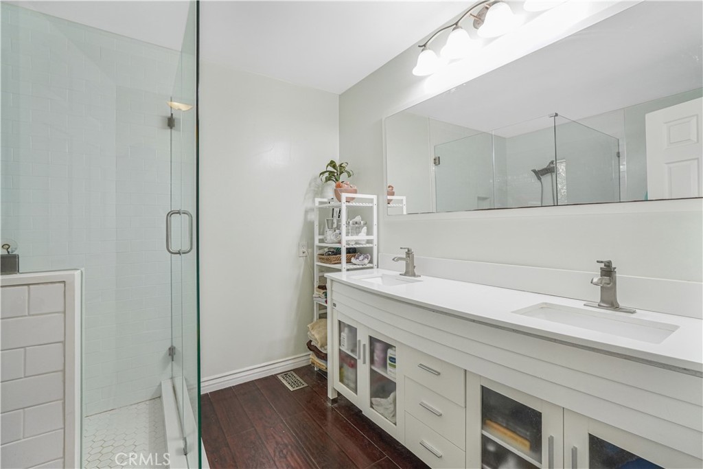 MLS #SR26076112 image #8
