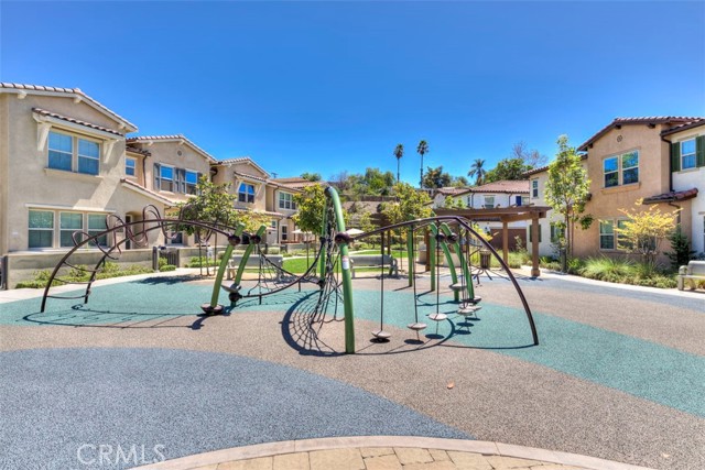 1138 Delpy View Point, Vista CA: https://media.crmls.org/medias/2ef207a5-bfb0-4380-a232-cd1f1b7ae4e1.jpg