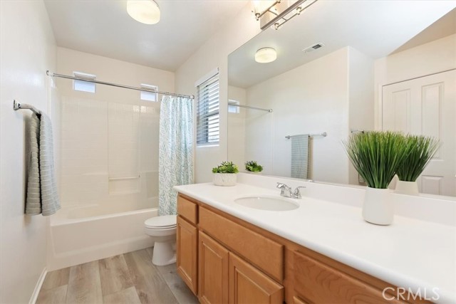 39741 Jacaranda Court, Temecula CA: https://media.crmls.org/medias/2ef22ce4-547a-4dcd-a483-15f14b2062bf.jpg