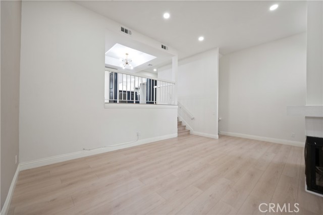 8535 Village Lane, Rosemead CA: https://media.crmls.org/medias/2ef37020-a024-49cf-9c61-50d1896dae04.jpg