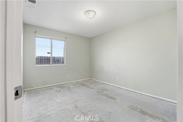 9308 Margery Ave, California City, CA 93505 photo 9