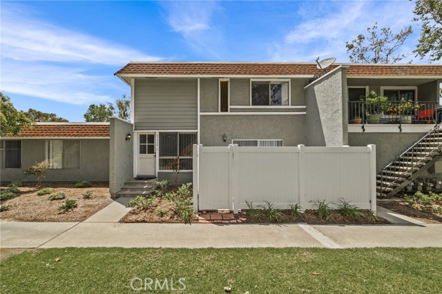 23006 Via Cereza, Mission Viejo CA: https://media.crmls.org/medias/2ef4bcf1-d053-457a-9575-1d60c7cdbde4.jpg