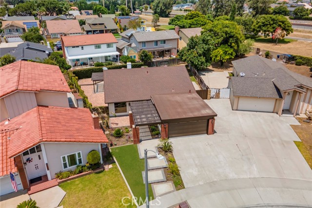 15071 Talley Street, Irvine CA: https://media.crmls.org/medias/2ef503d4-247f-407f-83dc-9fdf660731dc.jpg