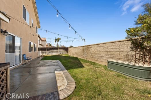 145 Buckthorn Way, Corona CA: https://media.crmls.org/medias/2ef519ba-a4fd-4d6a-bc77-beb92d912a23.jpg