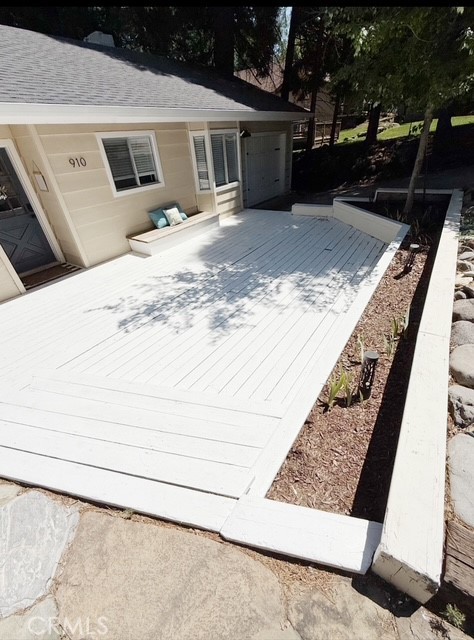 Detail Gallery Image 2 of 42 For 910 Clifford Dr, Almanor,  CA 96137 - 3 Beds | 2 Baths