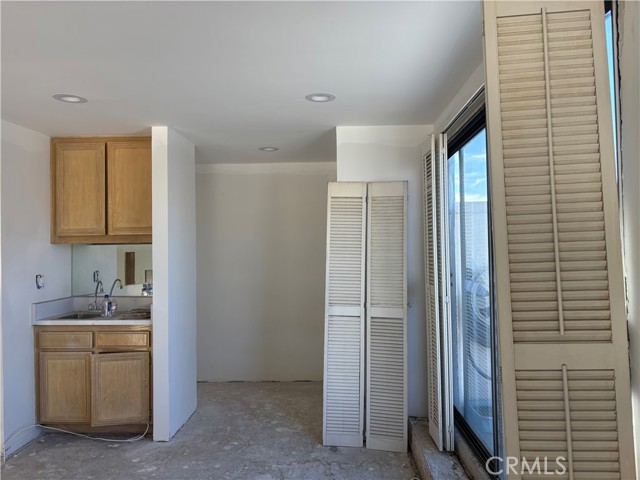 Detail Gallery Image 40 of 62 For 5310 Zelzah #303,  Encino,  CA 91316 - 2 Beds | 2 Baths