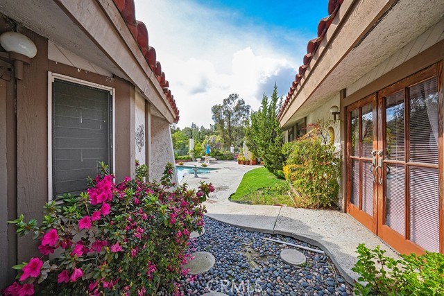 Detail Gallery Image 57 of 60 For 9752 Rangeview Dr, Santa Ana,  CA 92705 - 4 Beds | 3/1 Baths