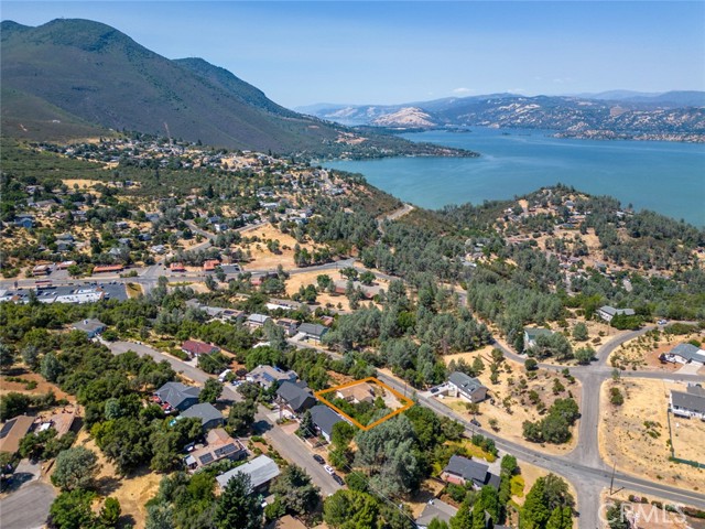 Detail Gallery Image 9 of 9 For 9835 Fairway Dr, Kelseyville,  CA 95451 - 3 Beds | 2 Baths