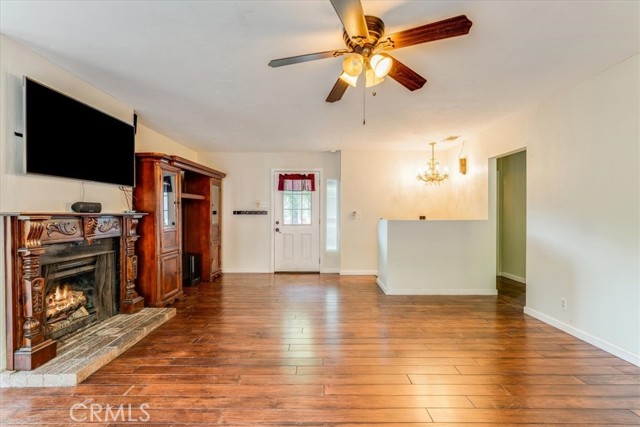 5200 Ardilla Avenue, Atascadero CA: https://media.crmls.org/medias/2ef692de-56c5-4f68-b0cf-cdb78814fd39.jpg