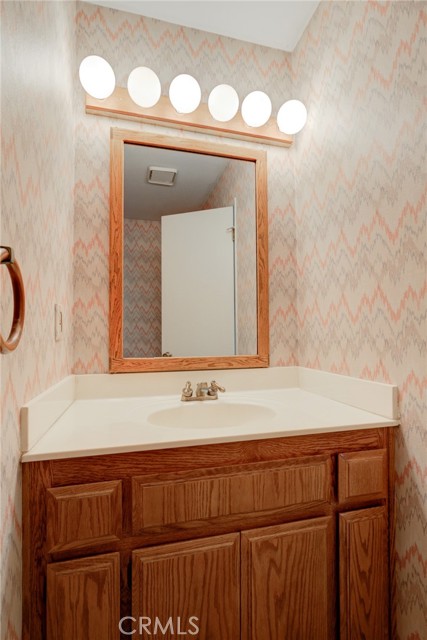 693 19th Street, Manhattan Beach, California 90266, 5 Bedrooms Bedrooms, ,1 BathroomBathrooms,Residential,Sold,19th,SB21194757