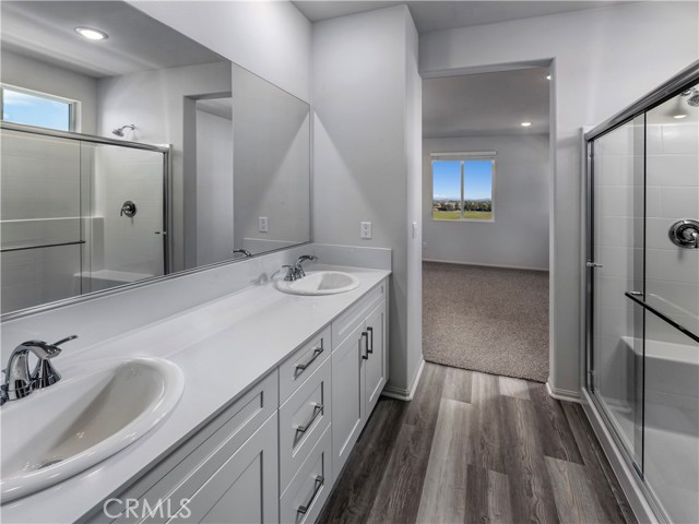 Detail Gallery Image 4 of 7 For 28314 via Moscotel, Temecula,  CA 92591 - 3 Beds | 2/1 Baths