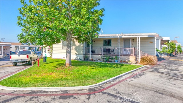 2131 San Bernardino Road, West Covina CA: https://media.crmls.org/medias/2ef72c9d-f9d6-4fb0-8371-4c0cef2e36d3.jpg