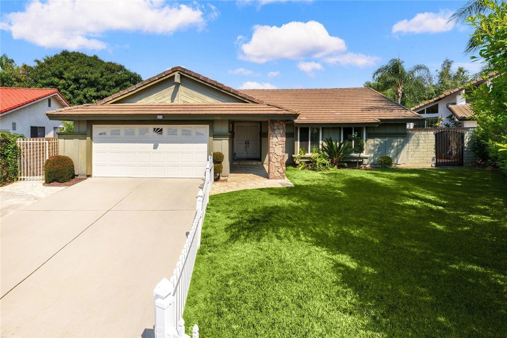 1246 Kinglake Drive