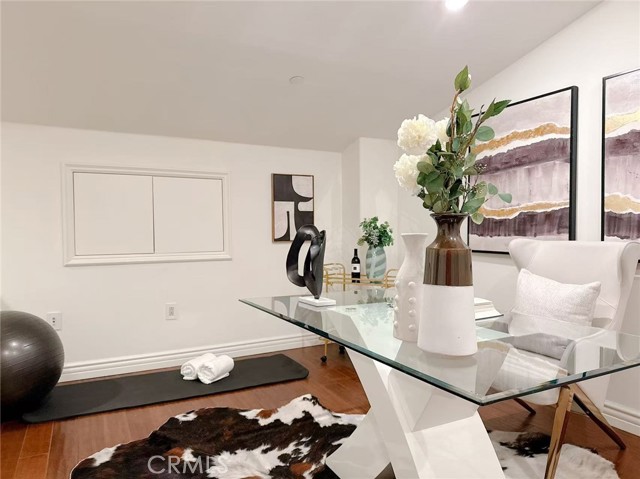 Detail Gallery Image 15 of 19 For 1130 Campbell St #106,  Glendale,  CA 91207 - 2 Beds | 3/1 Baths