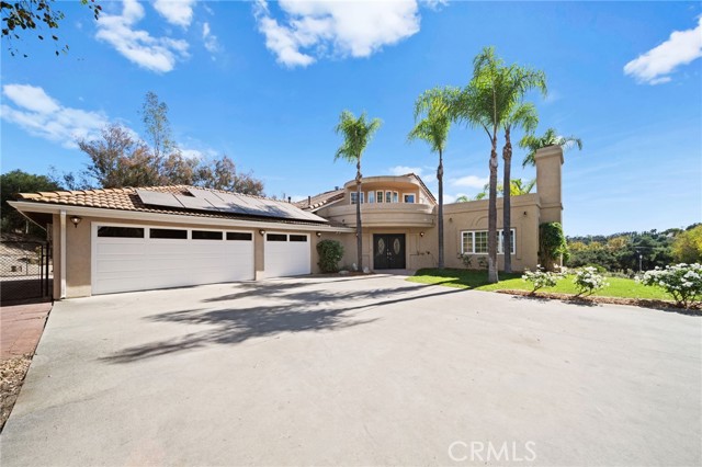 Detail Gallery Image 5 of 68 For 2456 Reche Rd, Fallbrook,  CA 92028 - 6 Beds | 3/1 Baths