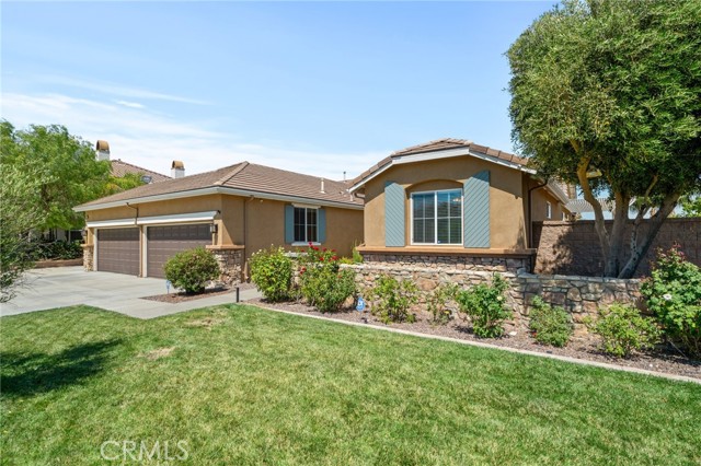 Detail Gallery Image 1 of 1 For 13478 Prancer Ln, Moreno Valley,  CA 92555 - 4 Beds | 4/1 Baths