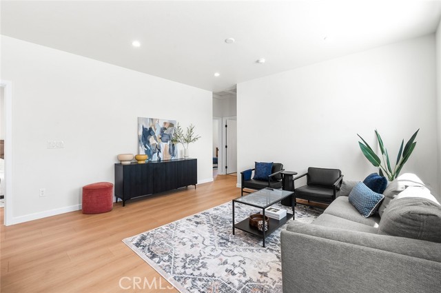 765 E Silva Street, Long Beach CA: https://media.crmls.org/medias/2ef89d4c-6c2a-46db-8a23-6362208c2ecf.jpg