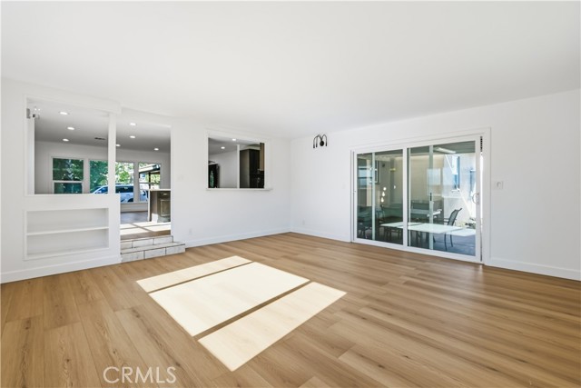 Detail Gallery Image 12 of 26 For 7112 Teesdale, North Hollywood,  CA 91605 - 3 Beds | 2 Baths