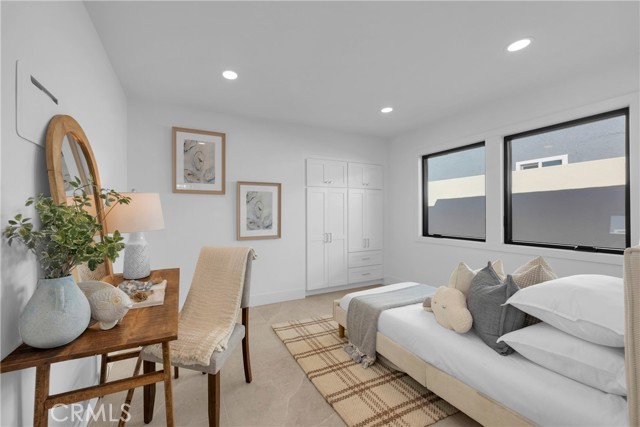 Detail Gallery Image 34 of 47 For 900 Catalina Ave, Seal Beach,  CA 90740 - 3 Beds | 2 Baths