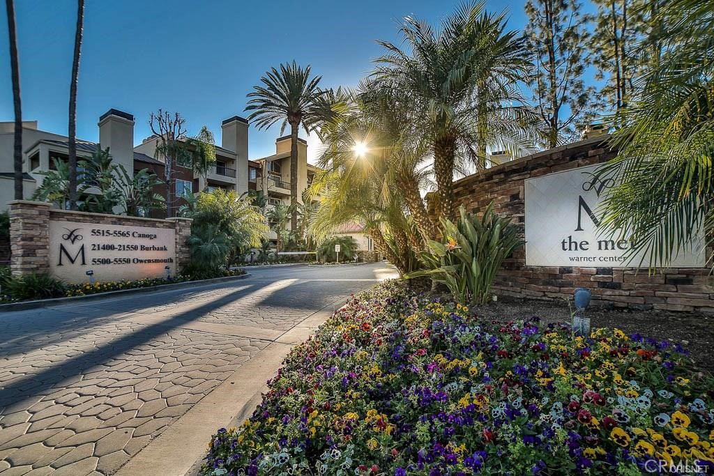 21550 Burbank Boulevard 215, Woodland Hills, CA 91367