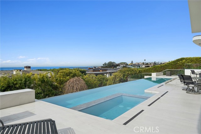 Detail Gallery Image 17 of 62 For 4607 Perham, Corona Del Mar,  CA 92625 - 4 Beds | 6/1 Baths