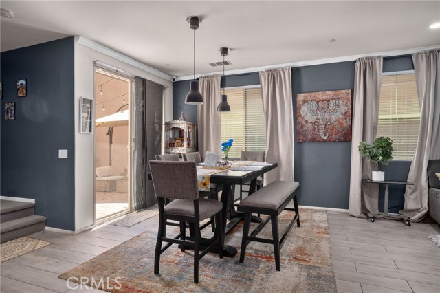 3134 E La Avenida Drive, Ontario CA: https://media.crmls.org/medias/2efad38e-4dec-4cd7-bbb1-01e44de82f12.jpg