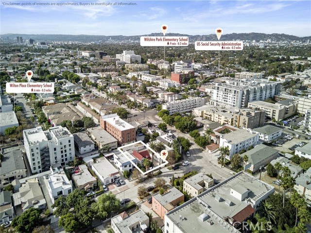 Detail Gallery Image 5 of 7 For 711 S Gramercy Pl, Los Angeles,  CA 90005 - 5 Beds | 4 Baths